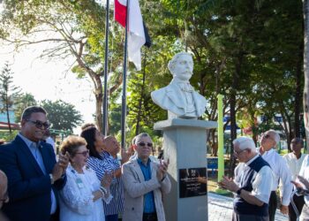 Ayuntamiento eterniza la figura del Papa San Juan Pablo II en SDE