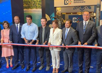 El ministro de Turismo David Collado, dio inicio en Miami a TradeShow o Exposición Comercial de Turismo 2024