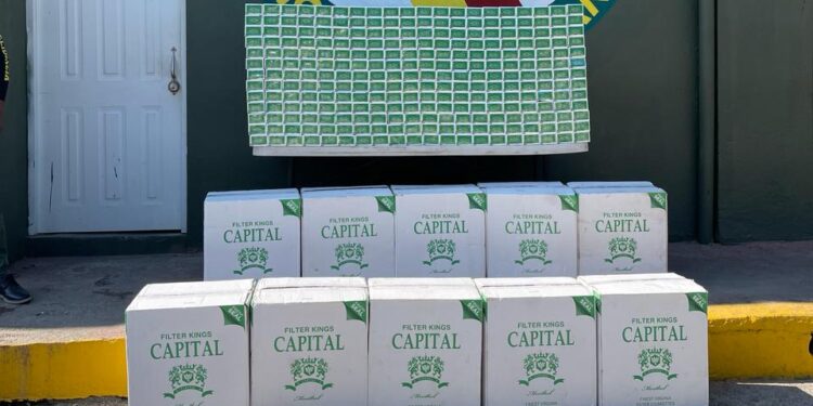 Miembros del ejército ocupa 200,000 unidades de cigarrillos de procedencia extranjera