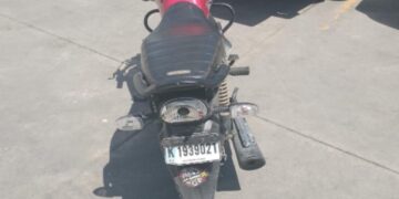 Policía apresa a hombre por robo de motocicleta en Los Guaricanos