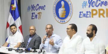 Delegación del PRM viaja a EE.UU para trabajar con equipos electorales