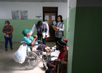 Defensor del Pueblo supervisa cumplimiento de Ley de Discapacidad en instituciones públicas