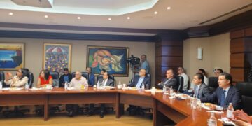 Banco Popular y ASONAHORES presentan tercer estudio sobre turismo dominicano