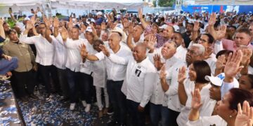 PRM en SDE juramenta Comando de Campaña municipal con miras a elecciones presidenciales y congresuales