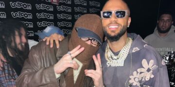 Bad Bunny muestra su apoyo a DJ Adoni en una noche de sold outs en New York