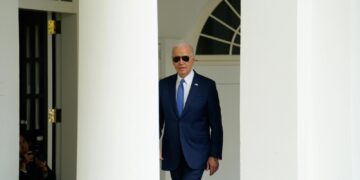 Joe Biden articula sanciones globales contra Irán