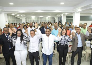 Movimiento Empresarial Unidos por el Desarrollo en apoyo a la reelección de Abinader y el diputado Sandro Sánchez