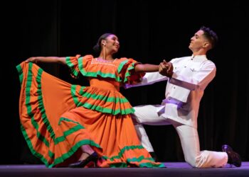 Por primera vez, estudiantes de las escuelas de BA serán acreditados como bachilleres en Bellas Artes