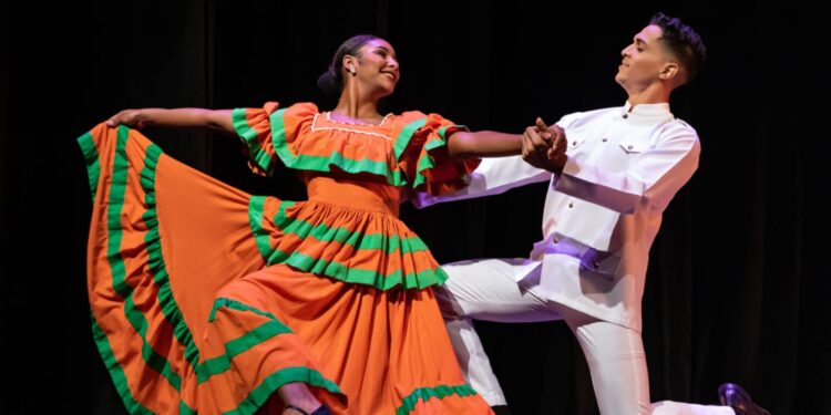 Por primera vez, estudiantes de las escuelas de BA serán acreditados como bachilleres en Bellas Artes