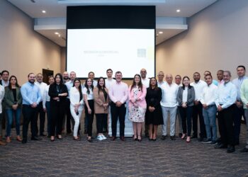 Santo Domingo Motors reconoce desempeño de sucursales y dealers