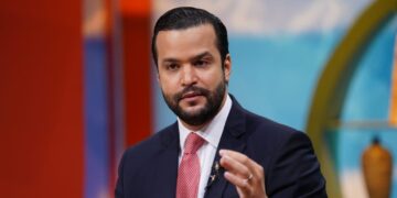 Ante rechazo interpuesto por el TSE, Rafael Paz insiste en que voten por él