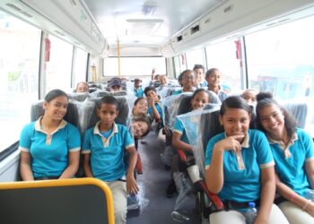 TRAE llegará a San Juan y Barahona para dar trasporte gratis y seguro a estudiantes