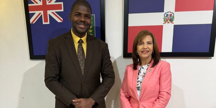 Diputada Adelys Olivares gestiona acuerdos a favor de dominicanos en las Islas Vírgenes