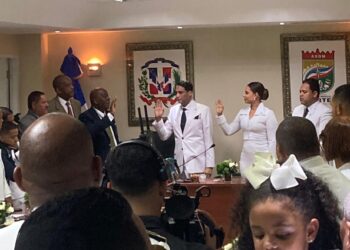 Betty Gerónimo asume como la primera mujer en dirigir Alcaldía de Santo Domingo Norte