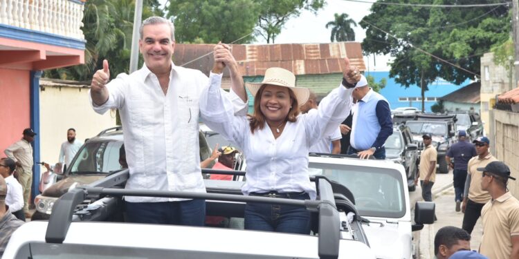 Aracelis Villanueva favorita para ser la próxima senadora de SPM