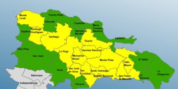 COE aumenta 13 provincias y al Distrito Nacional en alerta amarilla