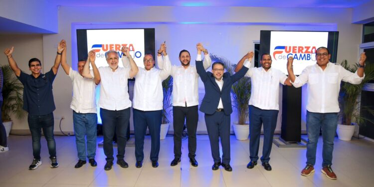 Movimiento Fuerza de Cambio celebra acto de apoyo a candidatos del PRM en el DN