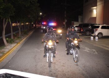 DICRIM detiene a 12 personas por distintos hechos ocupándoles armas de fuego y drogas