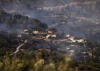 Incendio forestal deja 600 hectáreas calcinadas en España