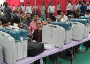 Arrancan las elecciones generales de La India:Las mayores votaciones del planeta