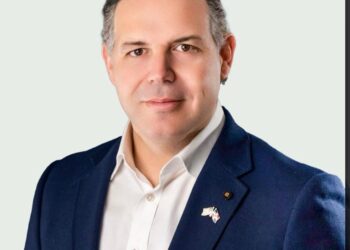 TSE ordena colocar a Ramón Tallaj Jr. número 1 de boleta para diputado ultramar por FP