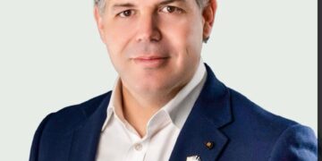 TSE ordena colocar a Ramón Tallaj Jr. número 1 de boleta para diputado ultramar por FP