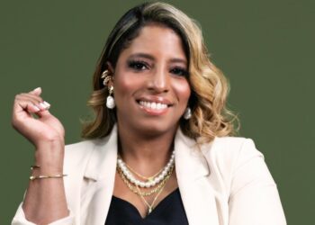 Expertos analizan: “Innovación en Marketing Político: La Inteligencia Artificial Revoluciona la Campaña Senatorial”