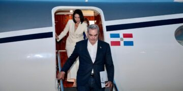 Luis Abinader retornará al país este sábado tras viaje a Italia y Portugal