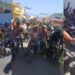 Con consigna “no somos plaga” motoristas se manifiestan contra el Gobierno