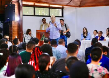 Eric Rivero lamenta situación de ganaderos de Monte Plata y llama a productores revisar Cooperativa