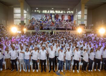 Luis Abinader: "20 años de promesas a la región Enriquillo fueron cambiadas por ejecuciones reales en 4 años
