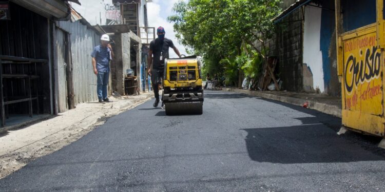 ASDN inicia programa de asfaltado y bacheo con apoyo de Obras Públicas