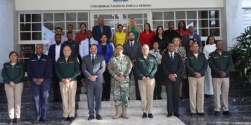 EGDDHHYDIH imparte conferencia sobre “El Defensor del Pueblo y su Rol ante la Sociedad”