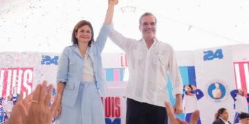 Con video “Luis y Raquel tienen bonito mi país", Raquel Peña pide cuatro años más para Abinader