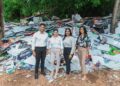 ADN dona afiches políticos retirados a Fundación Botellas de Amor para reciclaje