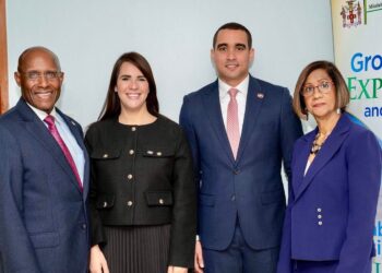 Reunión con Primer Ministro de Jamaica encabeza agenda política de Segunda Semana Dominicana