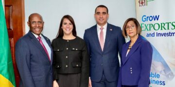 Reunión con Primer Ministro de Jamaica encabeza agenda política de Segunda Semana Dominicana