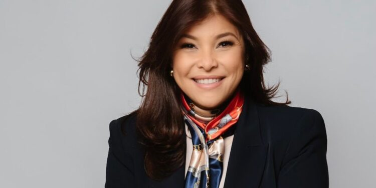 Nikauly De La Mota viaja a México como Observadora Internacional en Elecciones Históricas