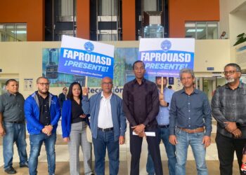 FAPROUASD exige regularización de estatus y pago a decenas de maestros