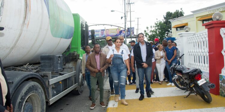 Alcaldía de Santo Domingo Norte interviene municipio con "Gran operativo de Limpieza"