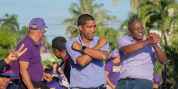 González se compromete con desarrollo integral de Monte Plata; asegura devolverá favor del voto con gestión efectiva