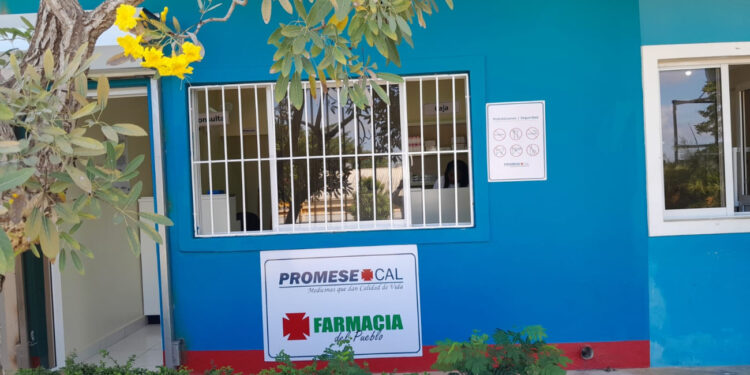 Promese/CAL pone en funcionamiento dos nuevas Farmacias del Pueblo en Villa Gautier y Caimito