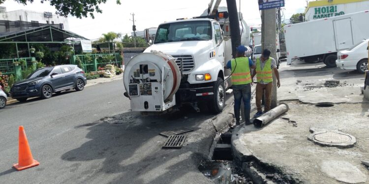 Alcaldía del Distrito Nacional intensifica labores por lluvias
