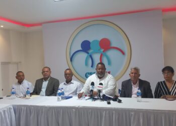 Comerciantes salen en defensa de la población beneficiara de los programas sociales