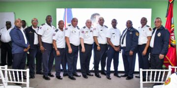 Bomberos agradecen al presidente Luis Abinader reivindicaciones recibidas durante su mandato