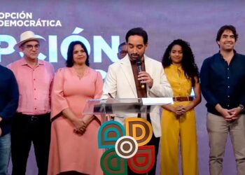 Candidatos de Opción Democrática firman compromiso de renuncia a barrilito y exoneraciones