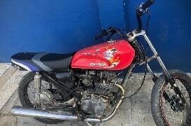 Policía arresta a dos presuntos delincuentes por robo en Higüey