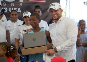 Empresario Rency Taveras: "Felicito a los dominicanos por haber votado y contribuir así a construir el país que queremos"