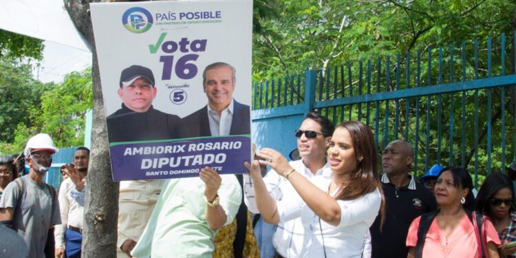 Alcaldía de SDN inicia retiro de afiches y vallas de candidatos participaron en pasada campaña electoral