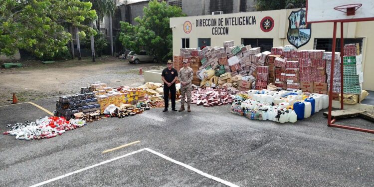 Cesfront entrega a CECCOM mercancías que serían introducidas de manera irregular al país